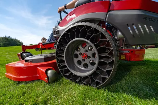 Tractus Tires